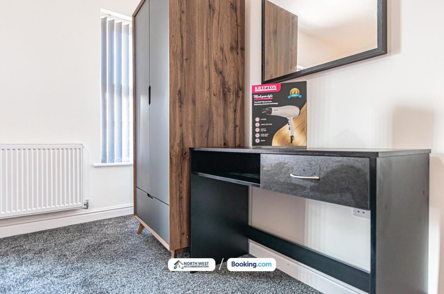 Relocation Or Family Stay 3Br Home In Warrington Buitenkant foto