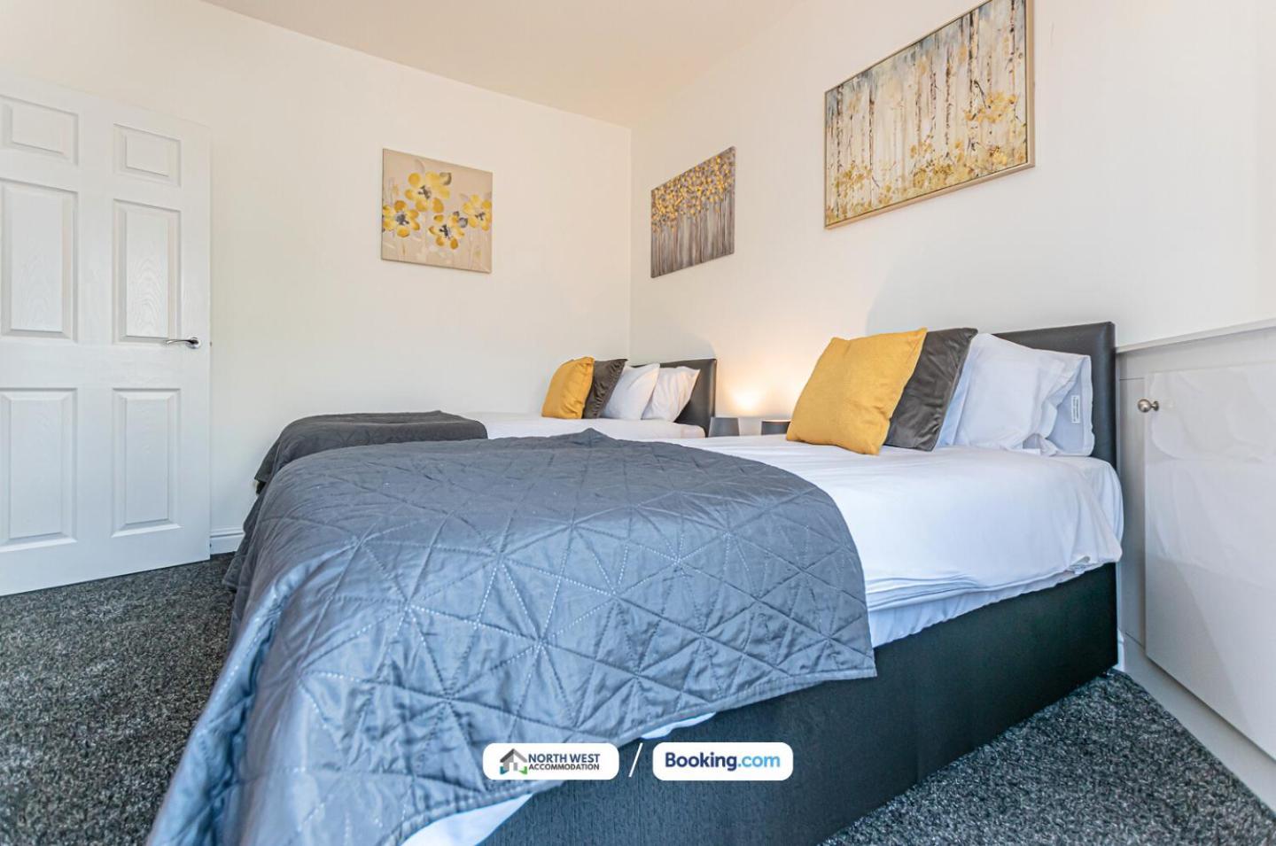 Relocation Or Family Stay 3Br Home In Warrington Buitenkant foto